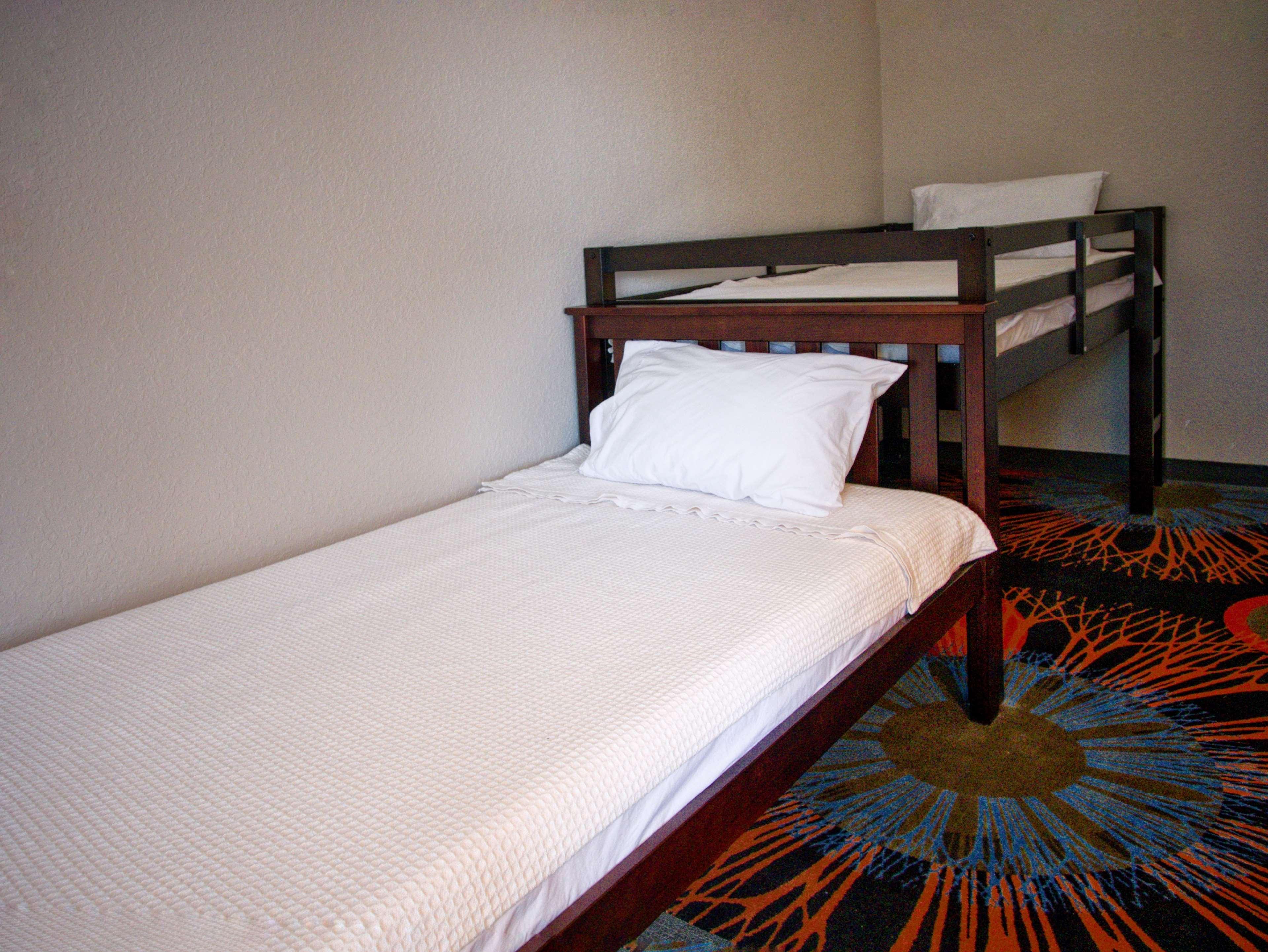 Hotel Hampton