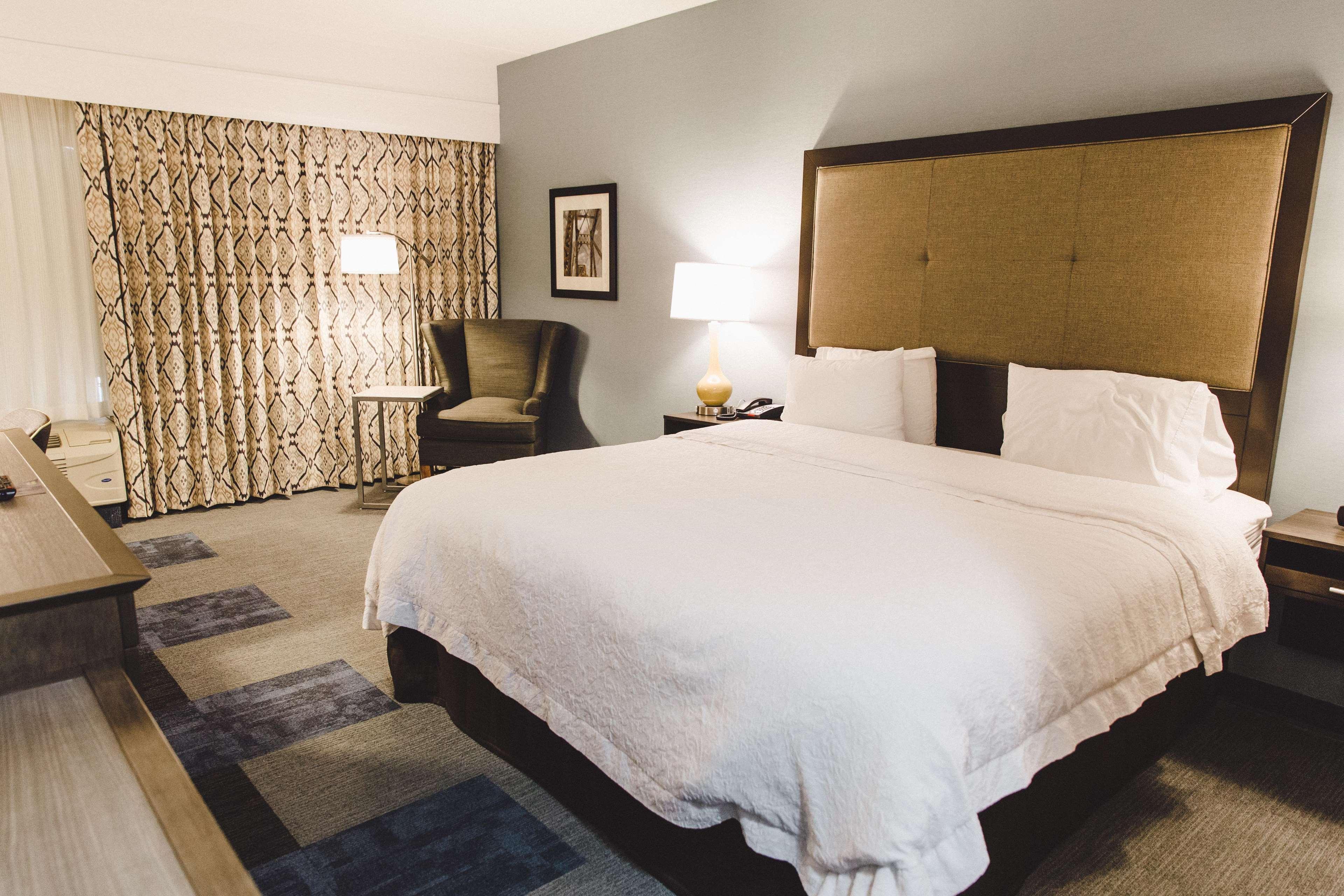 Hampton 3* Edmond